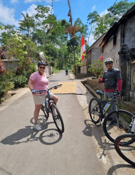 UBUD Village Cycling Tour
